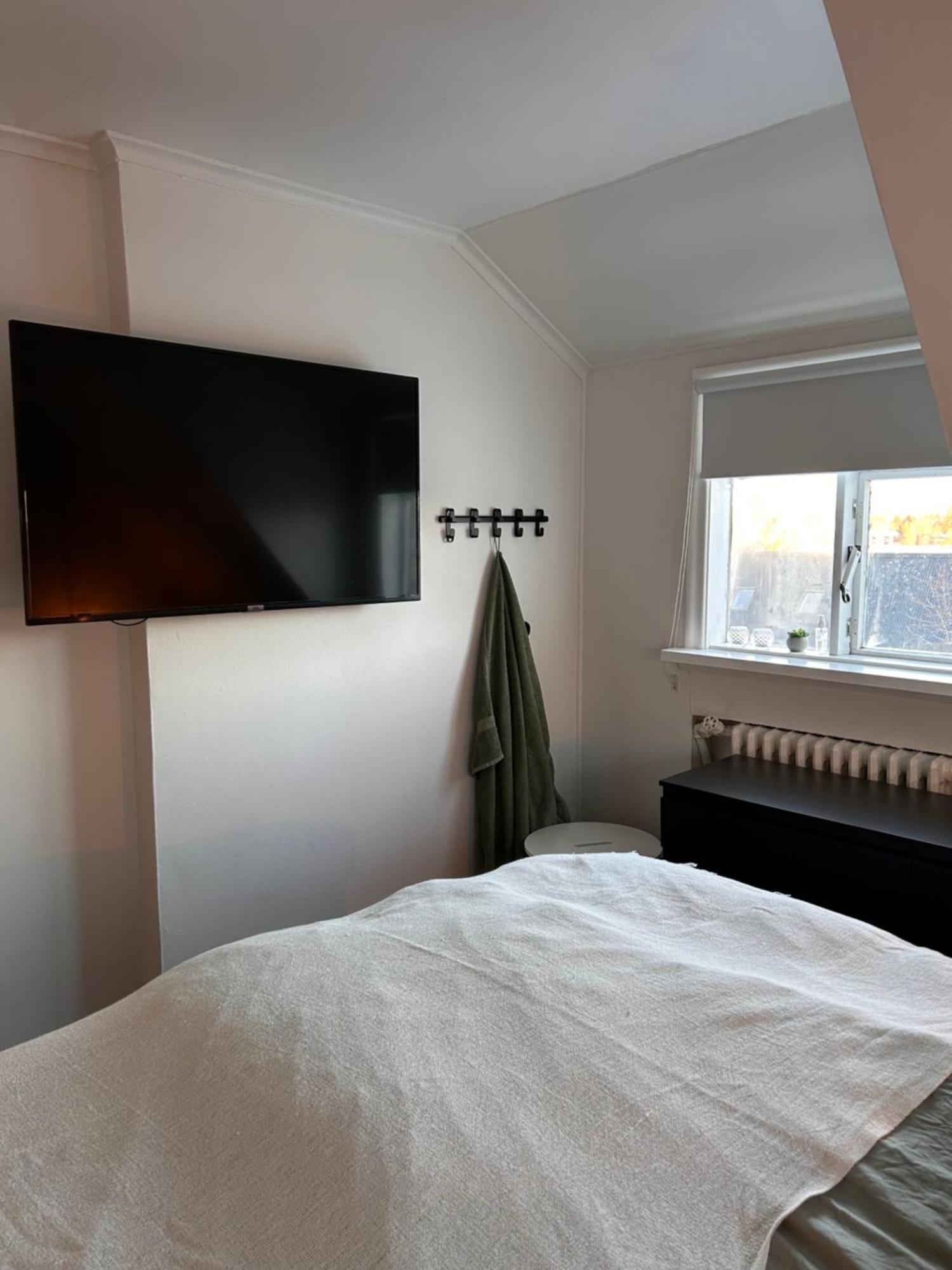 1 Bedroom Apartment ฮาฟนาร์ฟโยร์ดัวร์ ภายนอก รูปภาพ