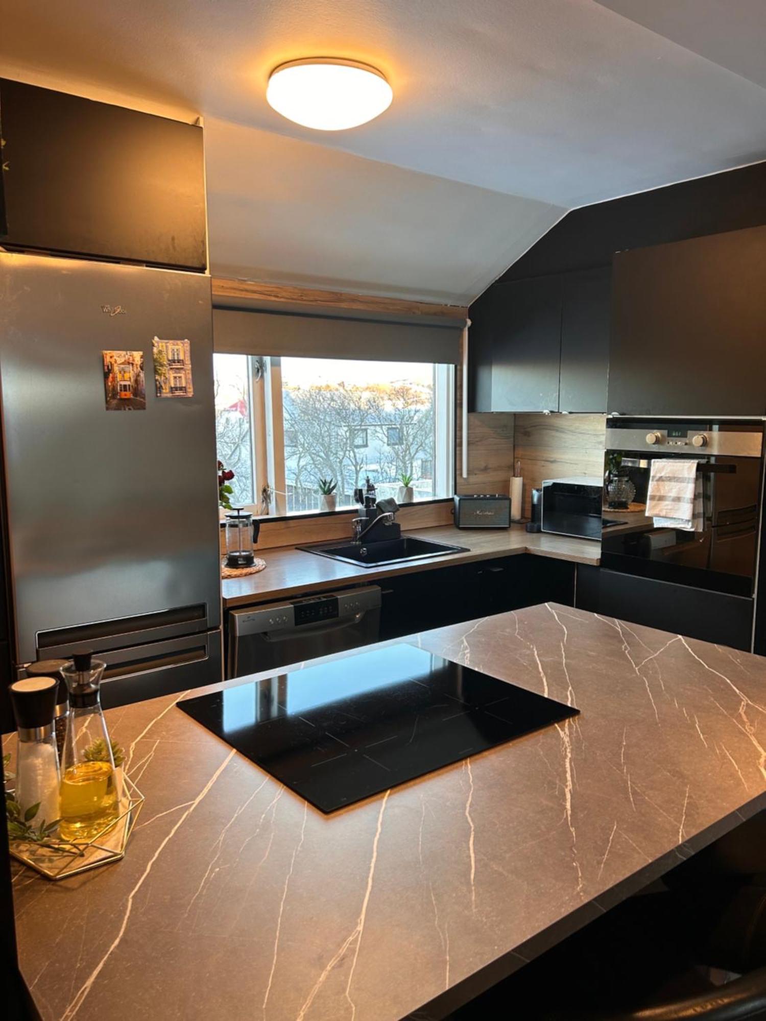 1 Bedroom Apartment ฮาฟนาร์ฟโยร์ดัวร์ ภายนอก รูปภาพ